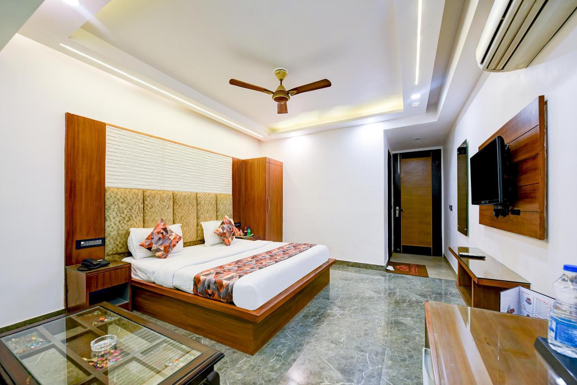 Hotel Sohana Palace Near New Delhi Railway Station And Connaught Place エクステリア 写真