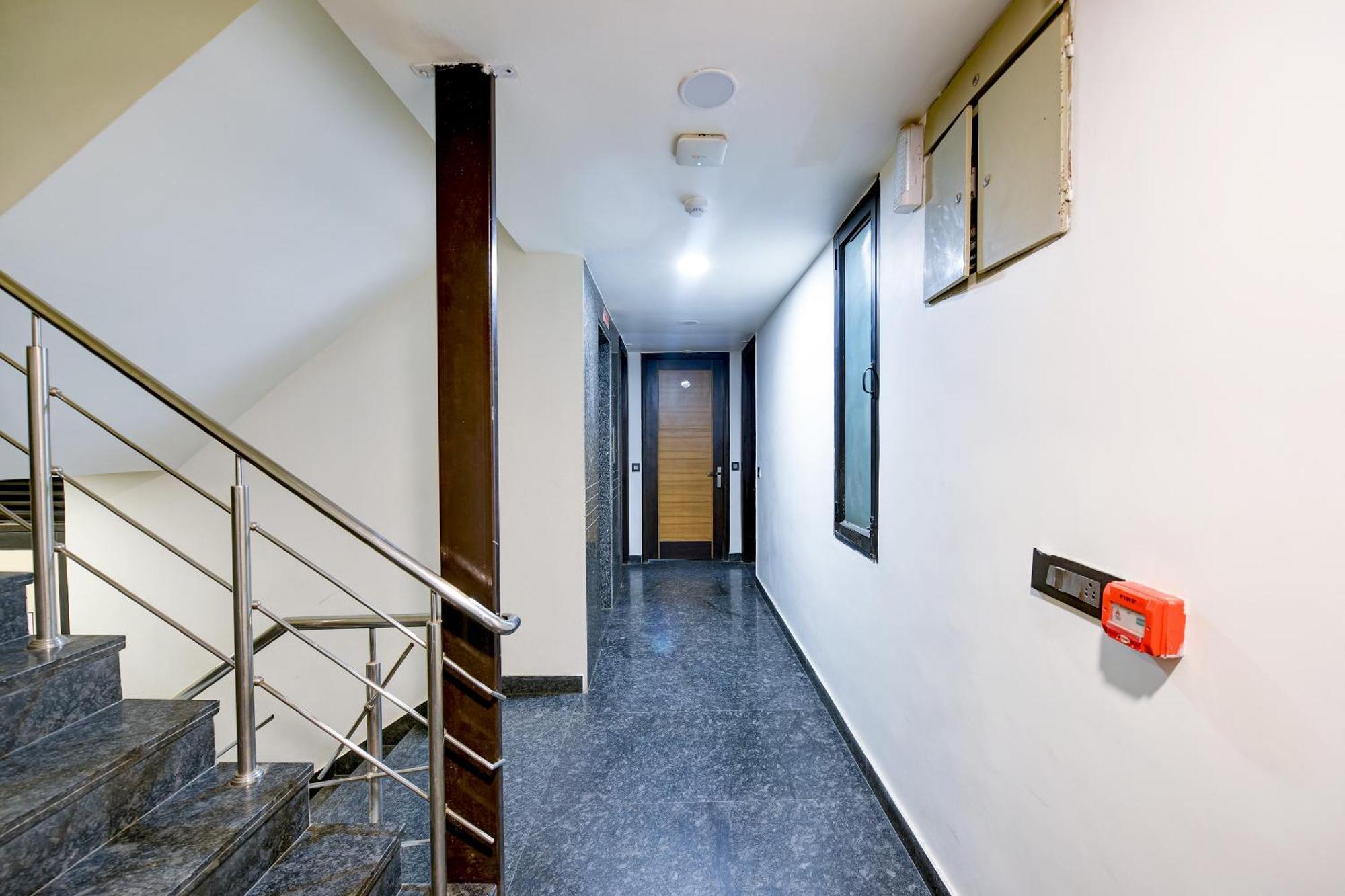 Hotel Sohana Palace Near New Delhi Railway Station And Connaught Place エクステリア 写真