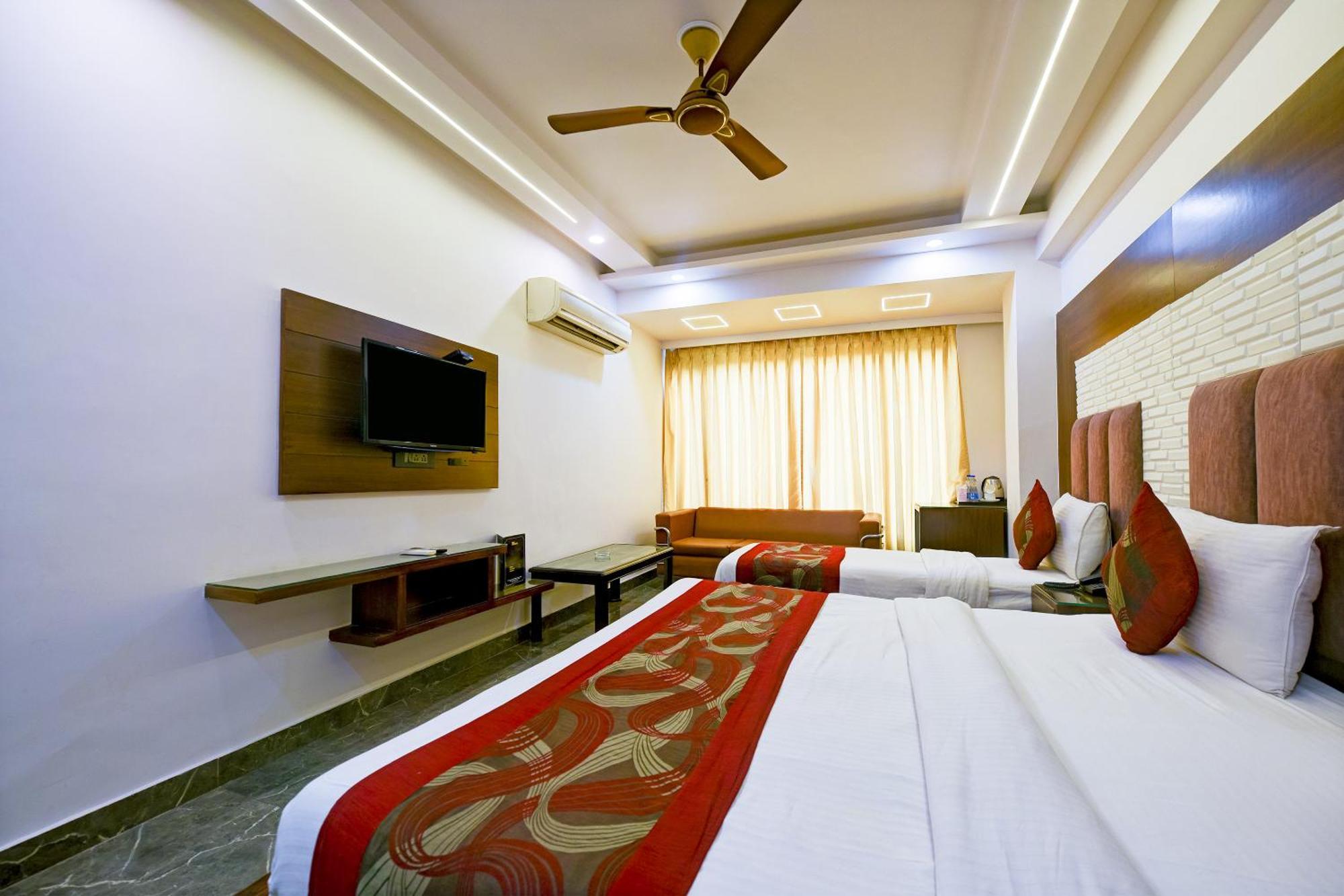 Hotel Sohana Palace Near New Delhi Railway Station And Connaught Place エクステリア 写真