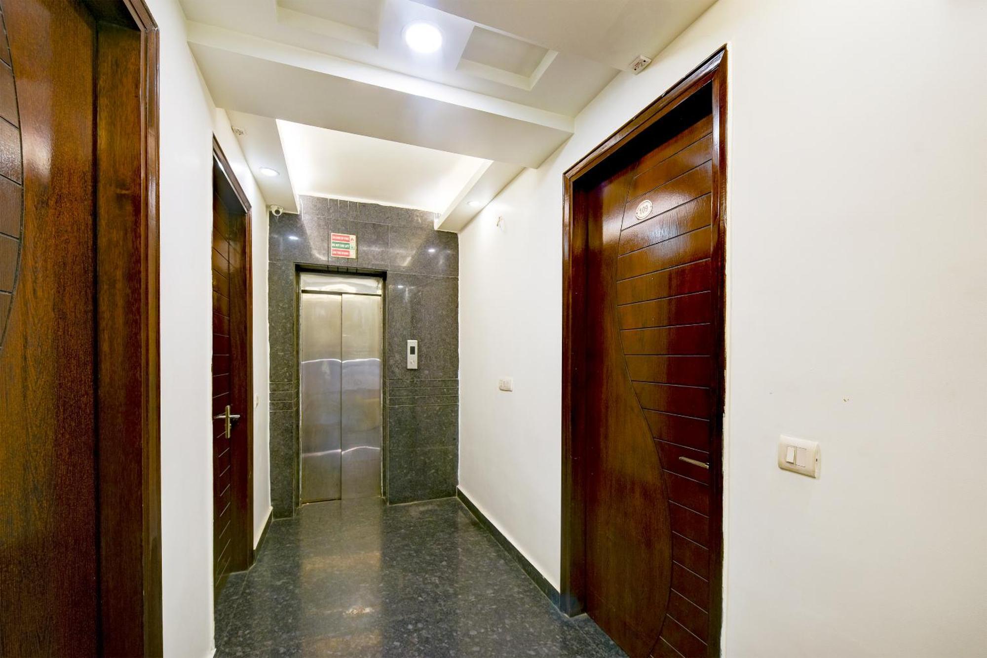 Hotel Sohana Palace Near New Delhi Railway Station And Connaught Place エクステリア 写真